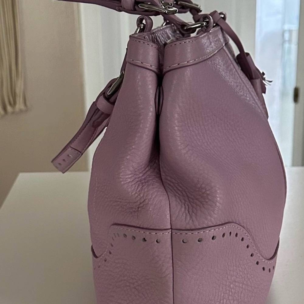 Chic Lavender Satchel Bag - Picture 3 of 6